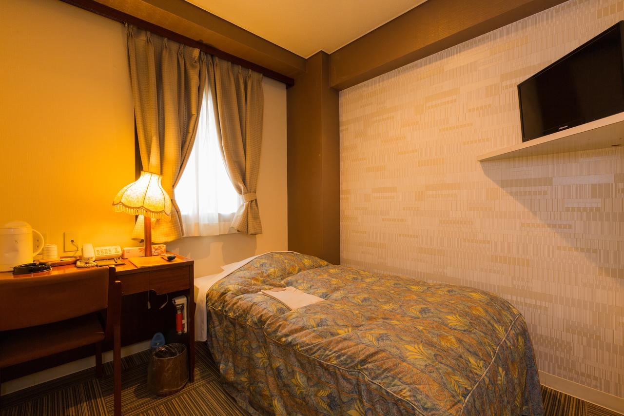 Apa Hotel Hachioji Eki Nishi Buitenkant foto